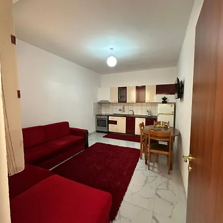 Holidays Pogradec Daire Tushemisht